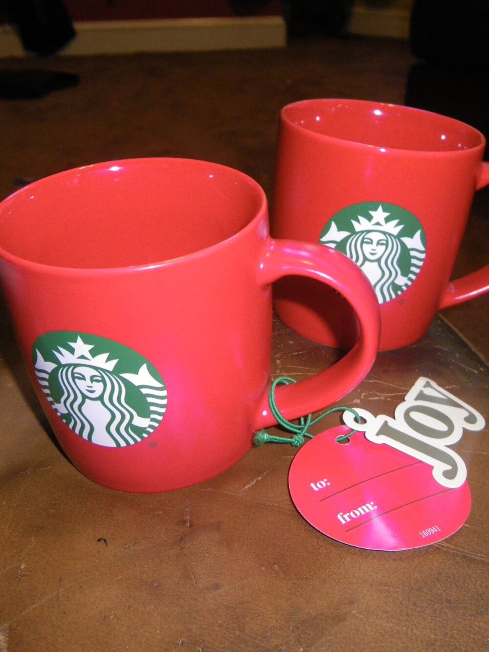 2 Starbucks 2025 Classic Red Coffee Mug 11 oz Mermaid Logo Matte Finish Gift Tag